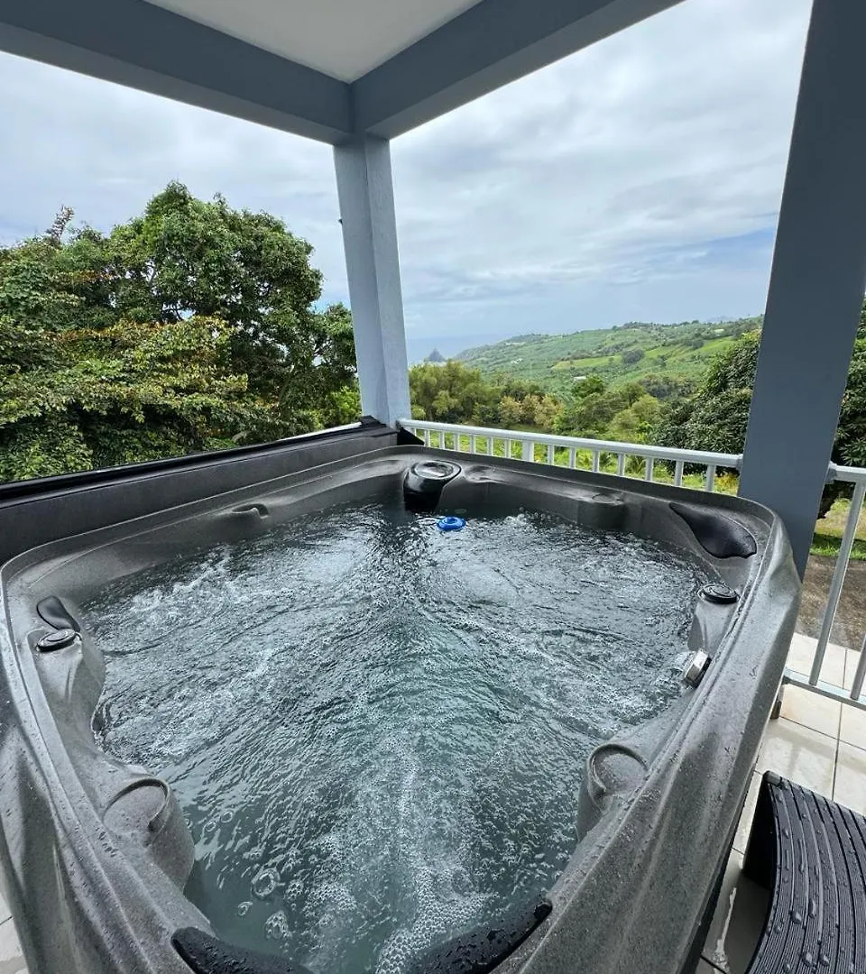 Bel Appartement De 250 M² Dans Un Coin De Paradis Marigot